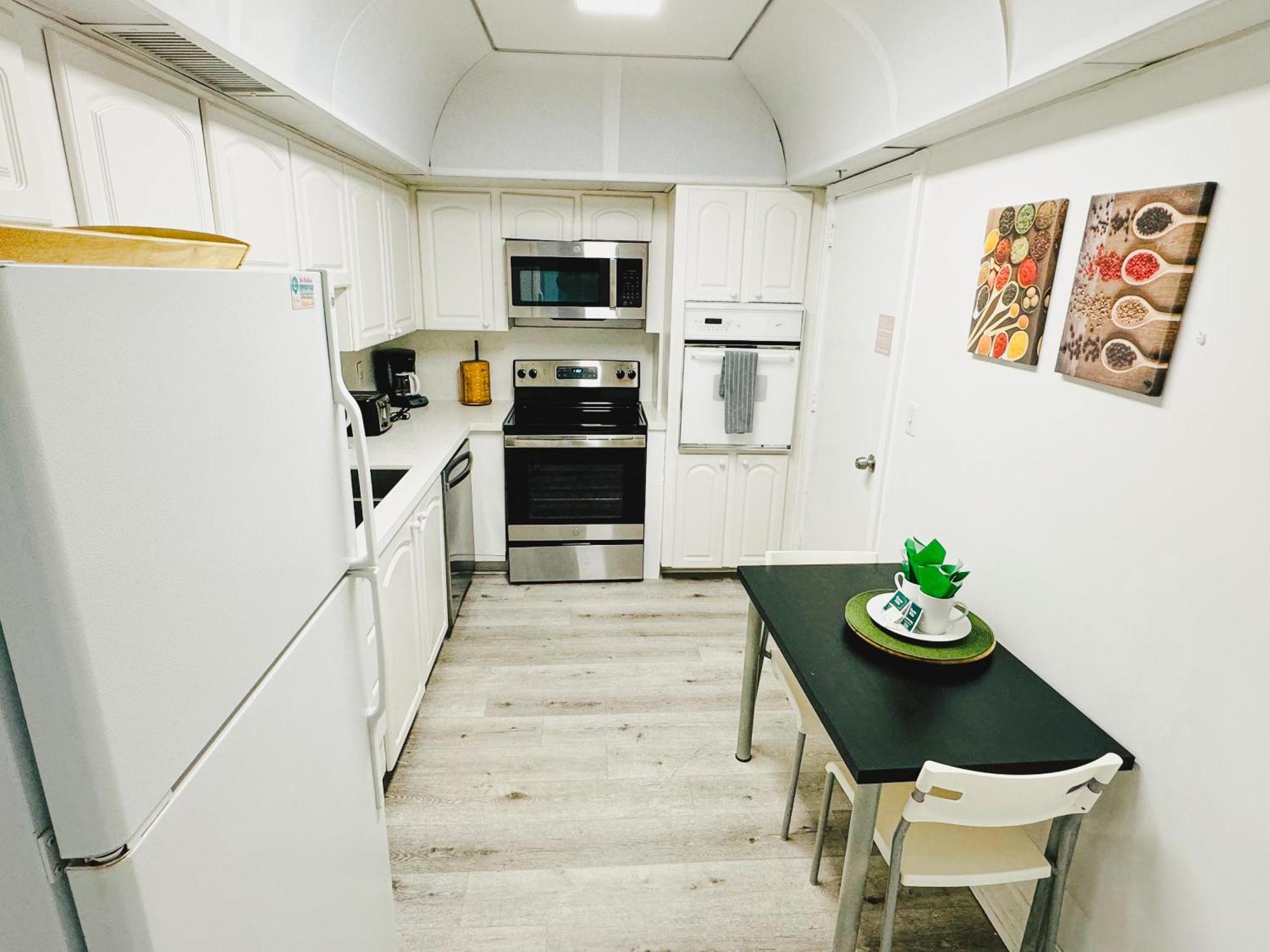 Miami Hollywood Condo For 4 People 001-21Vic المظهر الخارجي الصورة